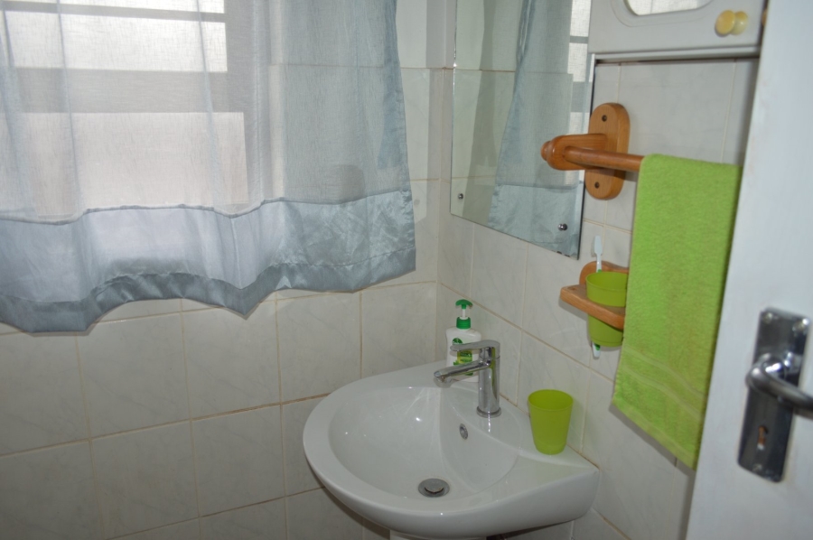 3 Bedroom Property for Sale in Flamwood North West